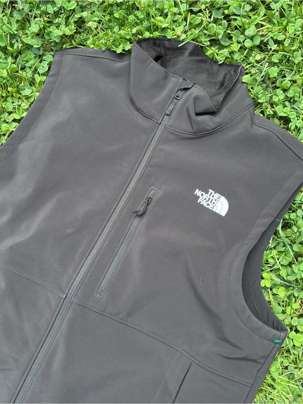 The North Face Men’s Black WindWall Softshell Vest